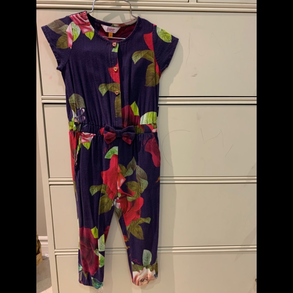 Baker by Ted Baker girls age 3-4 one piece romper